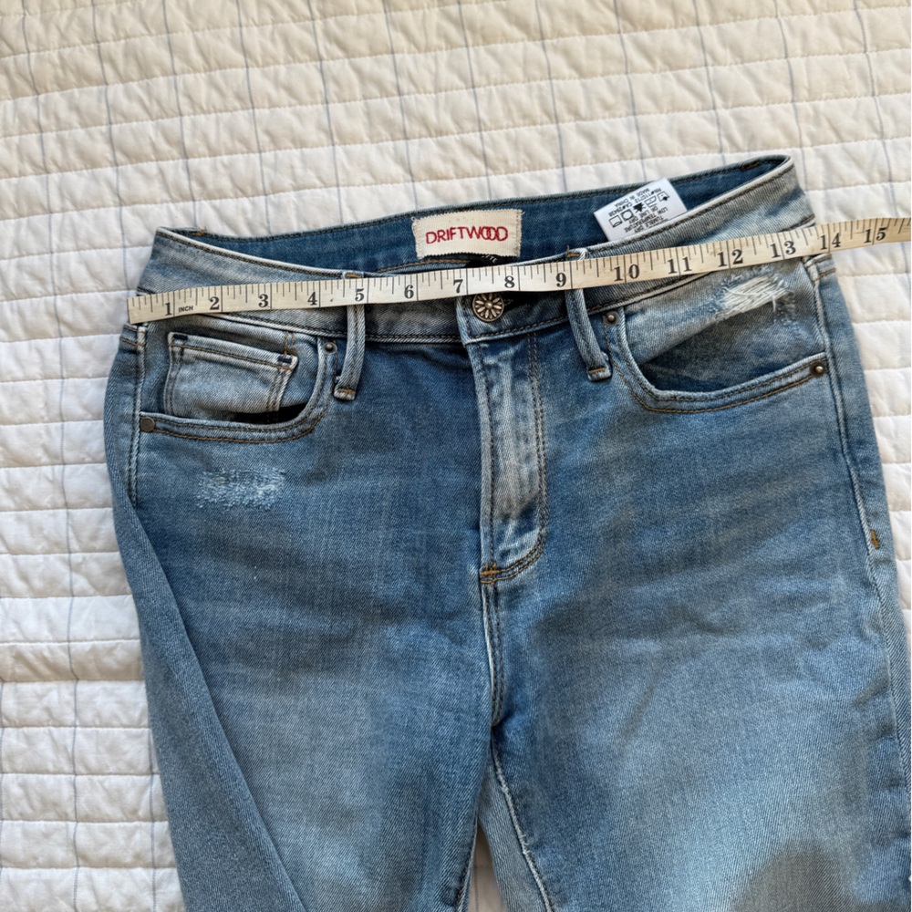 DRIFTWOOD Light Blue Cropped Jeans with Embroidery - Picture 6 of 8